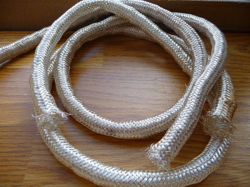 <p>Серебряный кабель толстая оплетка</p>